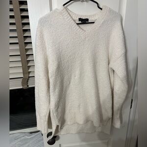 SANCTUARY V-NECK TEDDY SWEATER | SM